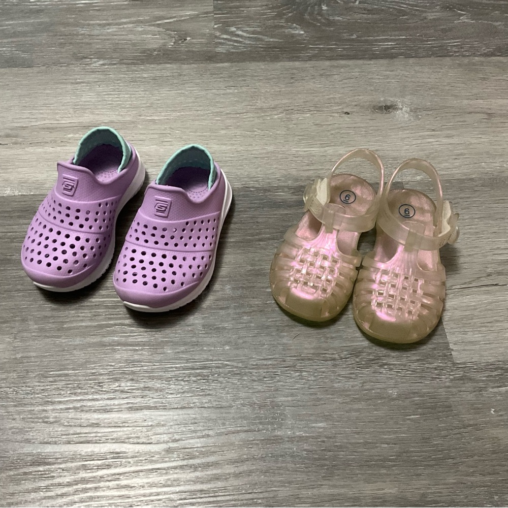 Skechers foamies Guzman hi-rise slip on and Cat & Jack jelly size 6 shoes